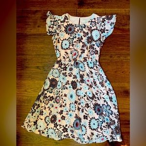 Loft. A-line dress. Size XS. Light pink and floral print.
